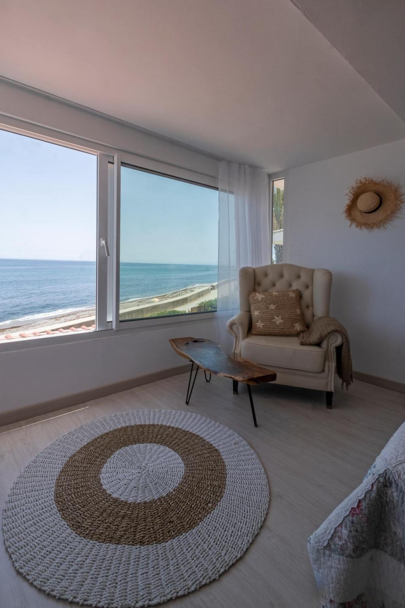 Beach Villa Dorada Естепона Екстериор снимка