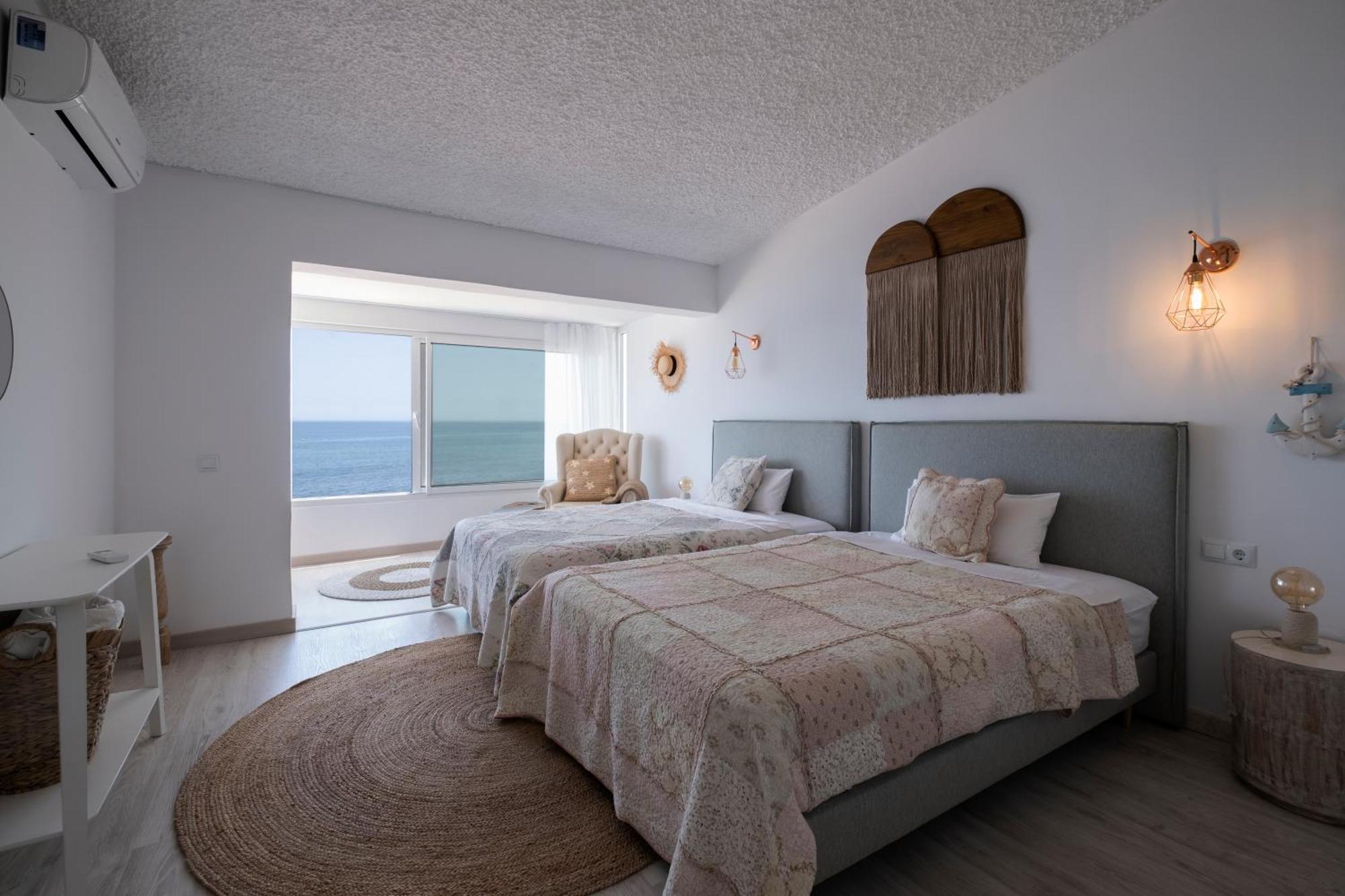 Beach Villa Dorada Естепона Екстериор снимка