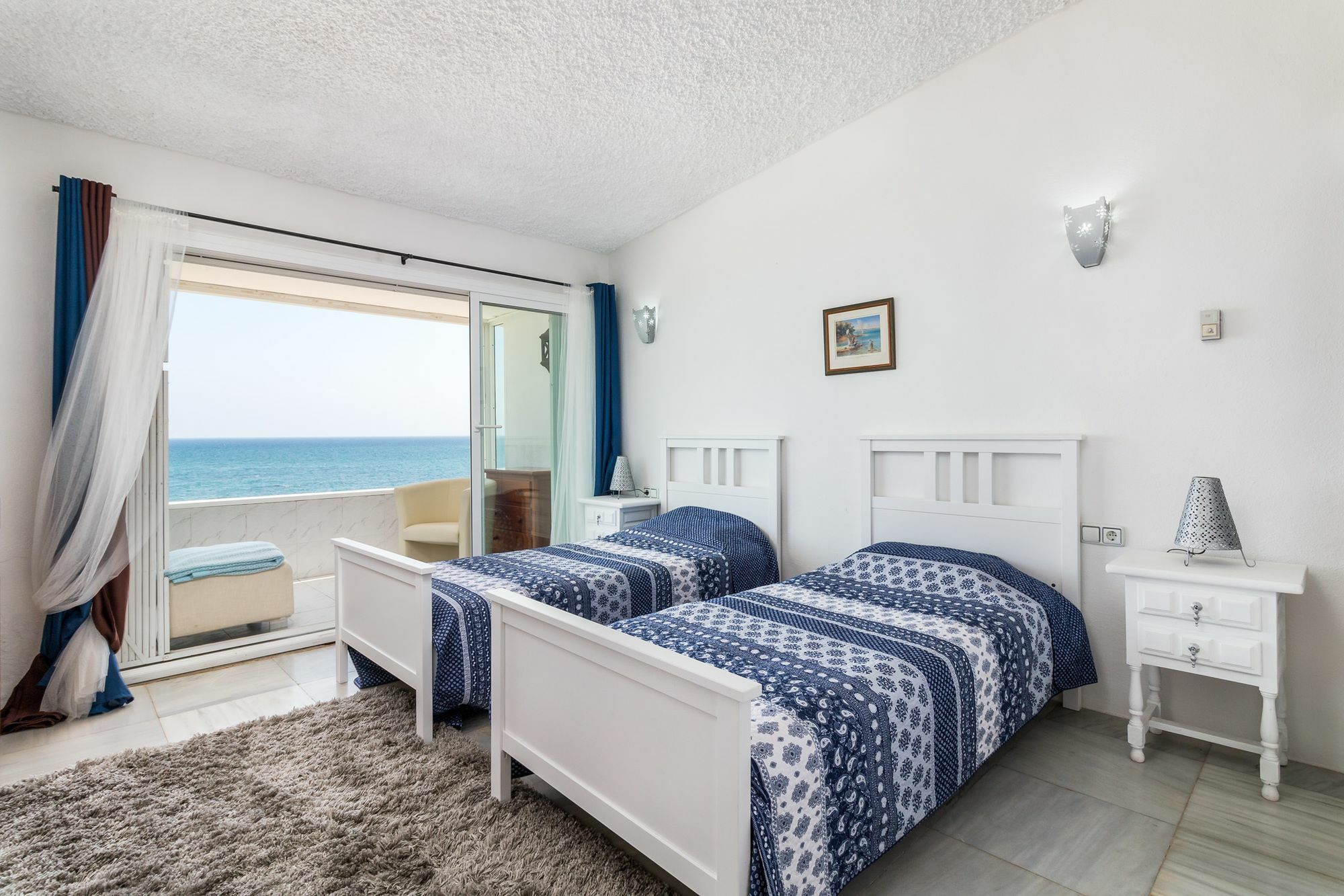 Beach Villa Dorada Естепона Екстериор снимка